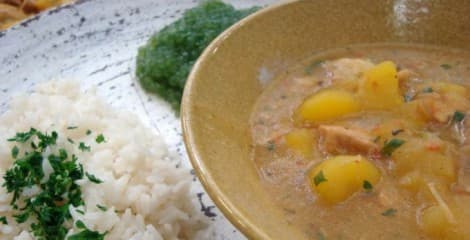 Porco Atolado na Mandioquinha com Caviar de Agrião