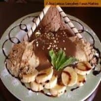 Banana Ouro com Chocolate e Sorvete de Creme