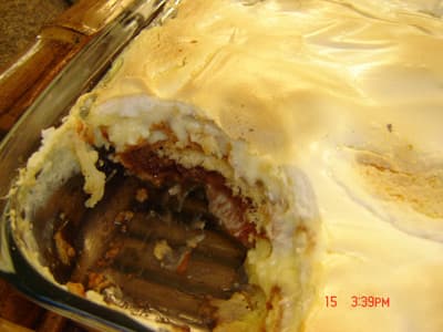 Sobremesa de banana com goiabada e merengue