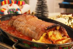 Lombo Recheado com Purê de Mandioquinha e Salame