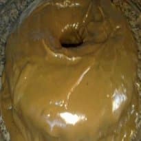 Bolo de Chocolate com Cobertura de Doce de Leite