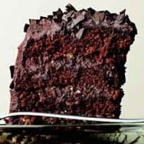 Bolo de Chocolate com Recheio e Cobertura de Mousse