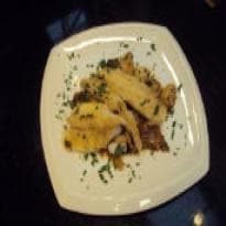 Pescada de fubá com mix de cogumelos do Edu Guedes