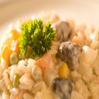 Arroz com coração de frango aromatizado com limão