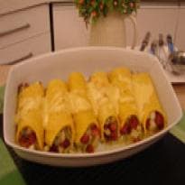 Crepe de polenta recheado com abobrinha e palmito