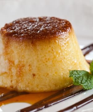 Pudim de Pão Caramelado ao Perfume de Laranja