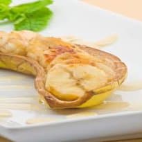 Banana assada na casca