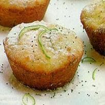 Bolinhos de limão com geléia de laranja