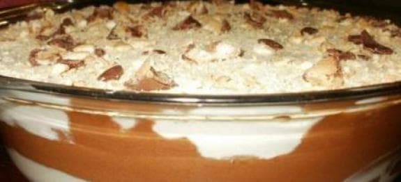 Sobremesa de chocolate com leite ninho