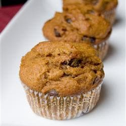 Muffins de abóbora com gotas de chocolate