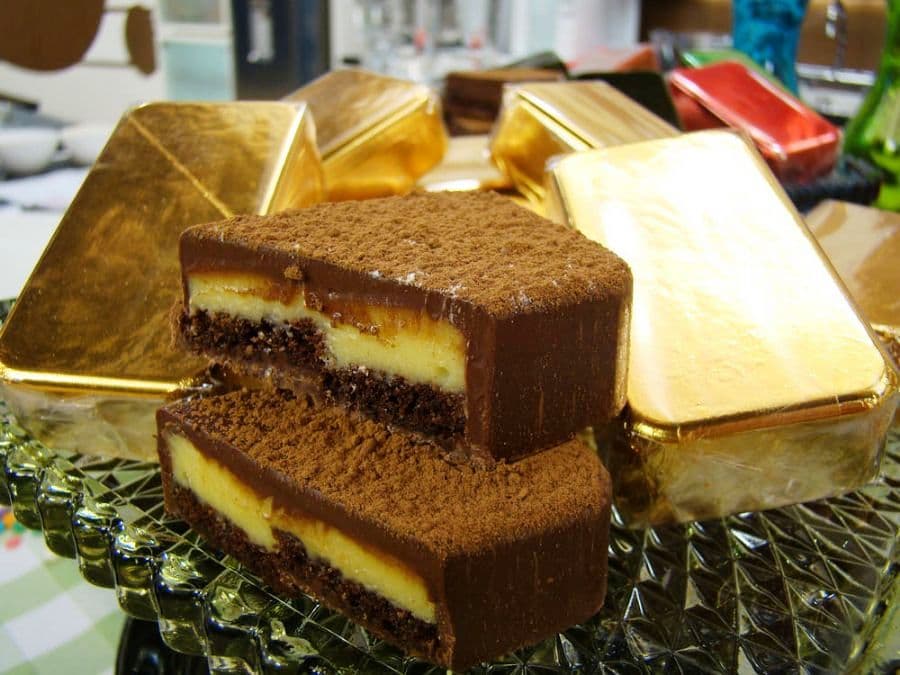 Bolo Bombom Trufado de Maracujá