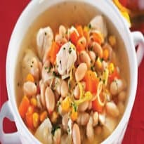 Sopa de Peito de Frango e Feijão-Branco