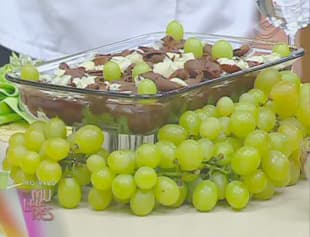 Uva Itália com creme e ganache