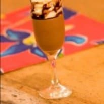 Mousse de Chocolate com Cachaça