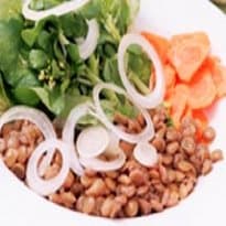 Salada de Folhas e Lentilha