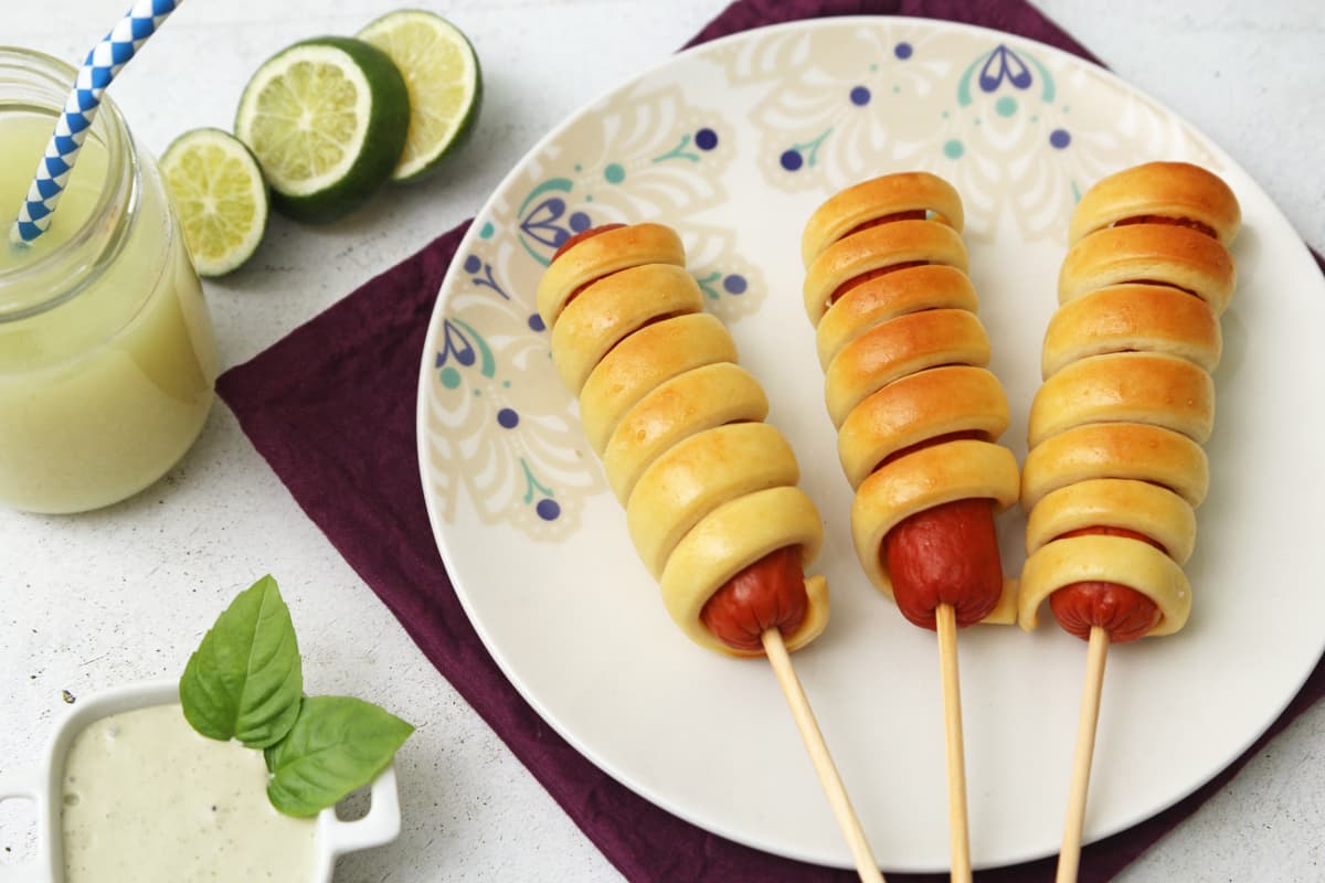 Enroladinho de Salsicha de Forno