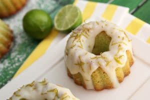 Bolo Fofinho de Limão com Iogurte