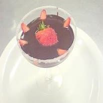 Taça de Chocolate com Morangos