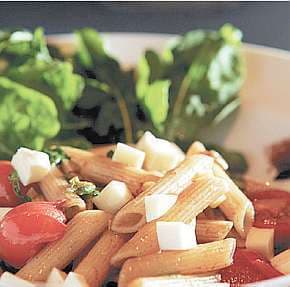 Penne ao Molho de Sardinha Anchovada