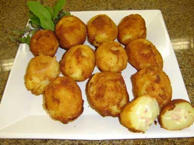 Batatas recheadas à milanesa