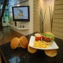 Hambúrguer do Hoje em Dia