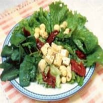 Salada de tomate seco e provolone