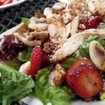 Salada com Morangos e Cogumelos