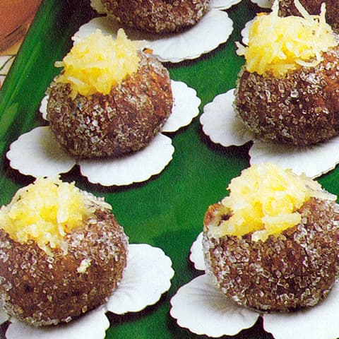 Docinho de chocolate com coco