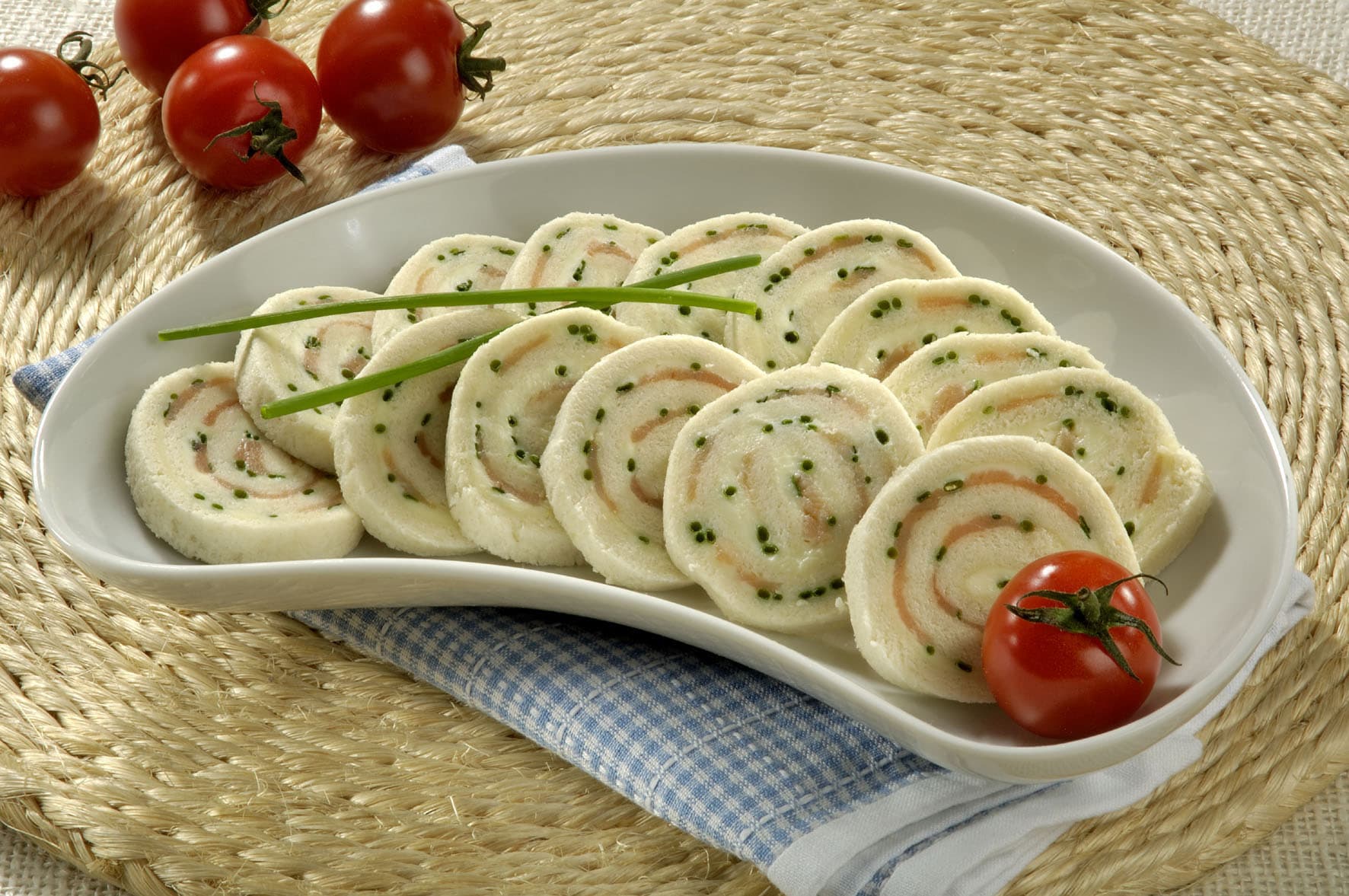 Rolinhos de Pão com Salmão