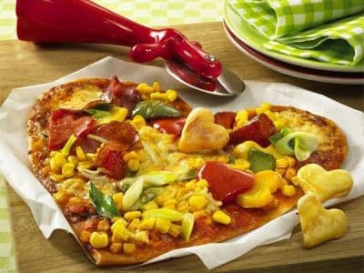 Pizza Coração Colorida
