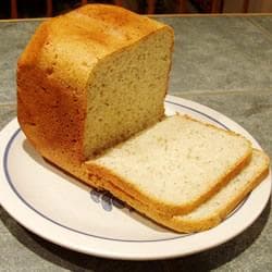 Pão de alho na máquina de pão