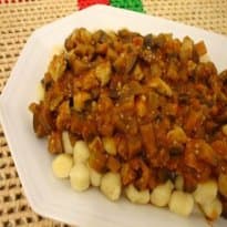 Nhoque com Molho de Frango e Berinjela