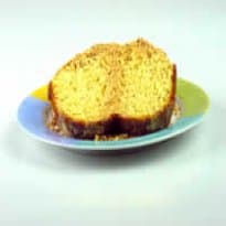 Bolo de Amendoim com Fubá