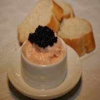 Patê de Salmão Fumado com Requeijão