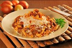 Arroz com Leite de Coco e Frango