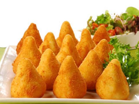 Coxinha de Frango Caipira