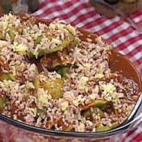 Tortelloni verde ao molho de tomate