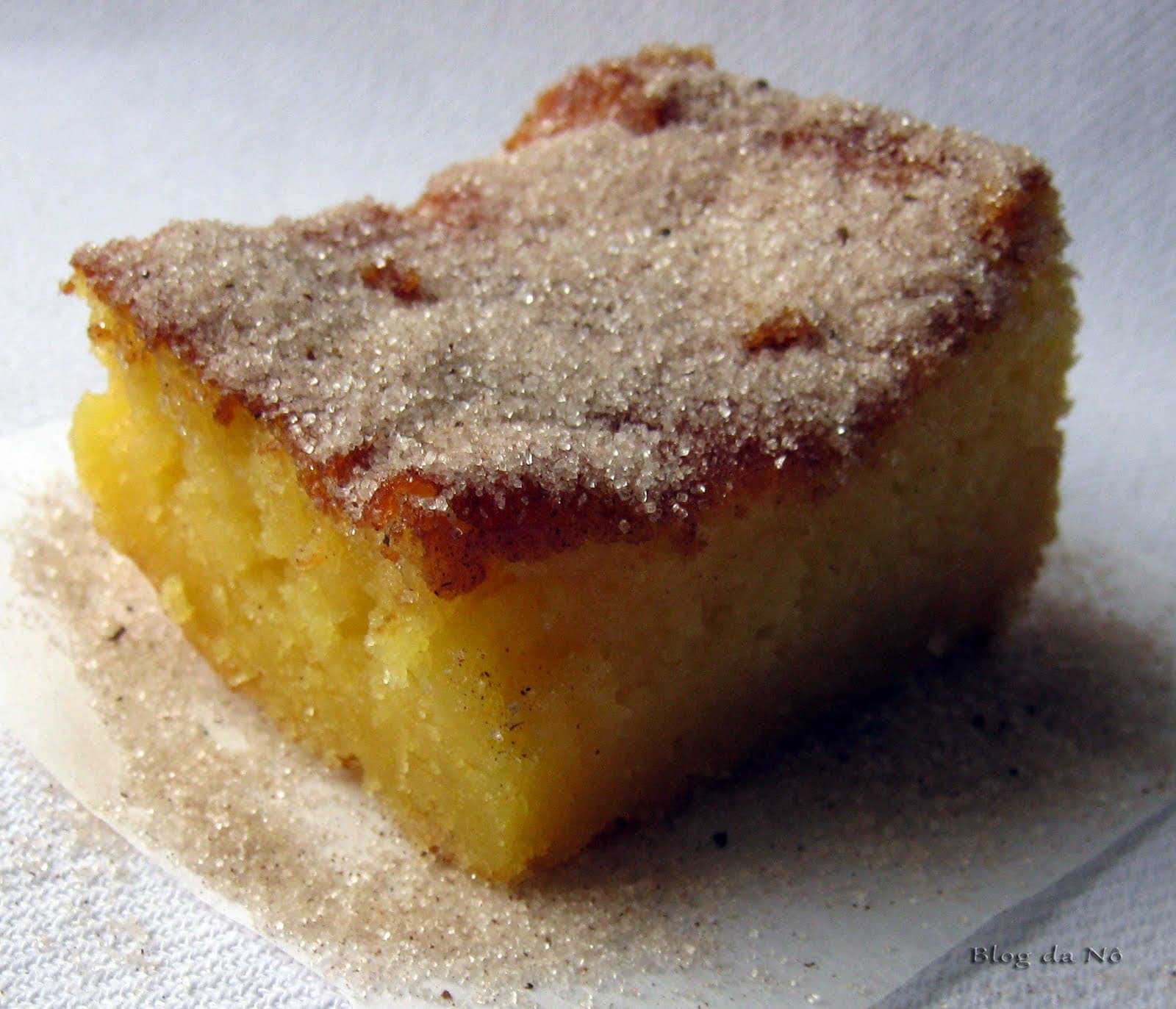 Bolo de Fubá com Angu Cozido