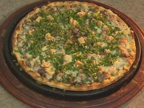 Pizza de feijão tropeiro