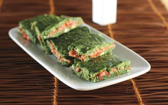 Salgadinho de espinafre