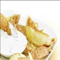 Casca de batata com maionese de alho