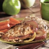 Costeleta de porco com maçã