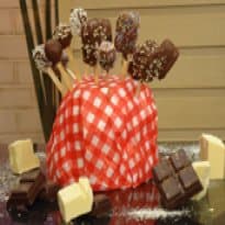 Bolo no palito no Hoje em Dia