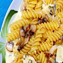 Penne com Gorgonzola e Cogumelos