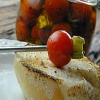 Tomate Cereja Assado com Salsão