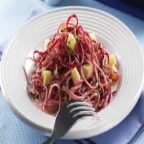 Espaguete com Beterraba