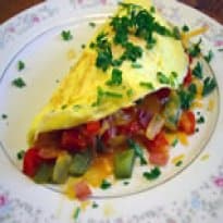 Omelete com Jardineira de Legumes