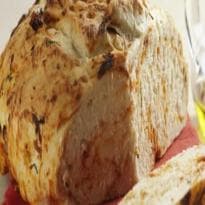 Pão de Arroz com Tomate Seco e Manjericão