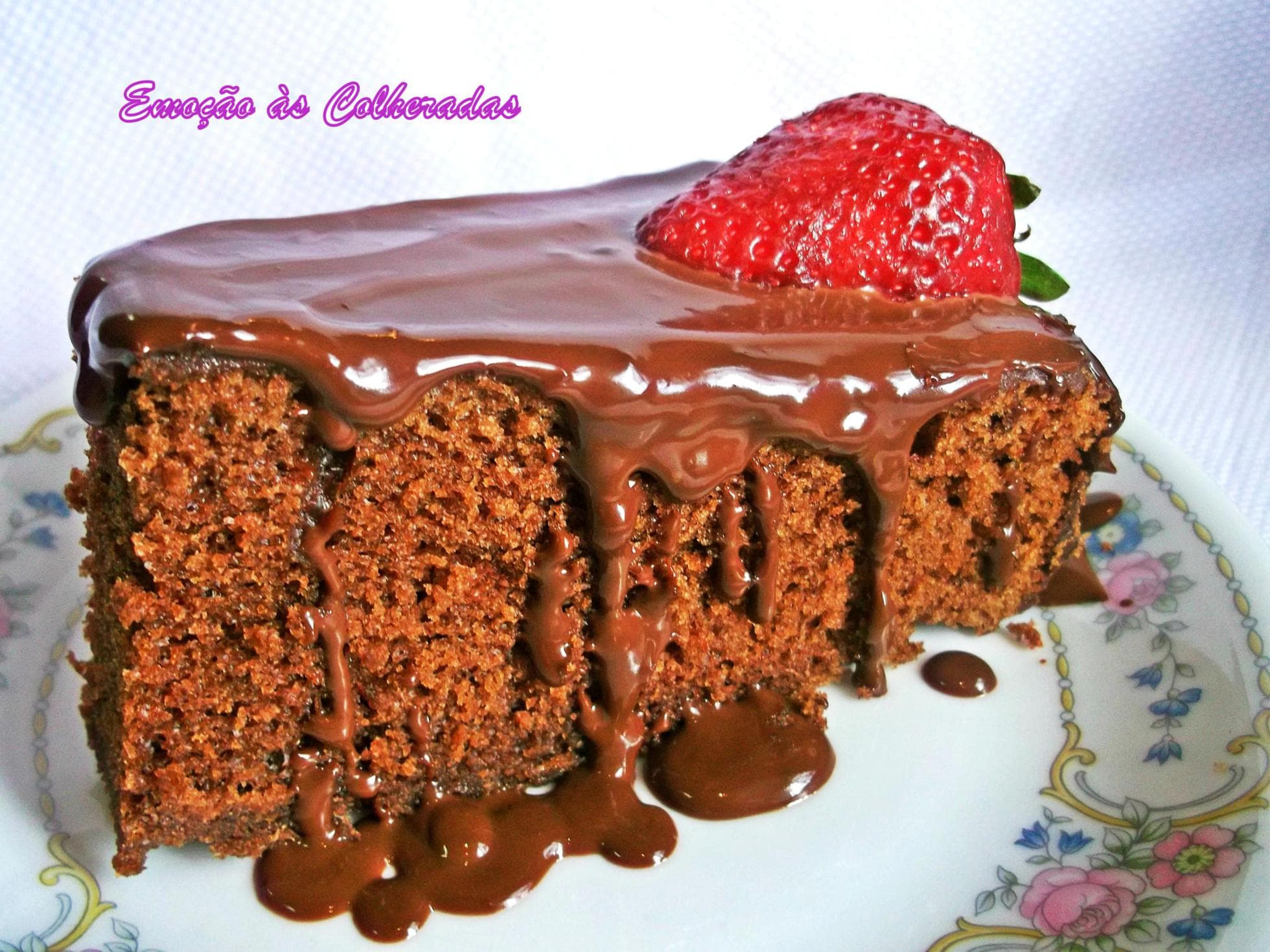 Bolo Fofo de Chocolate