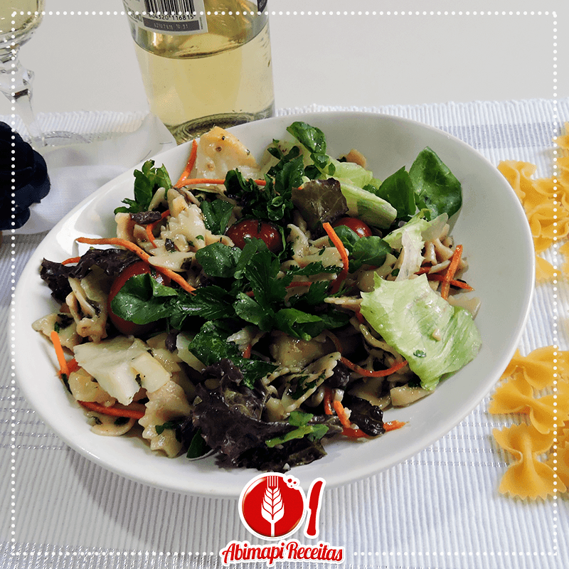 Salada de Macarrão com Molho Picante